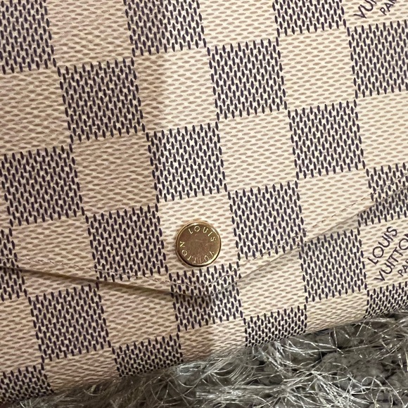 LOUIS VUITTON AZUR DAMIER SARAH WALLET LONG - Picture 11 of 11